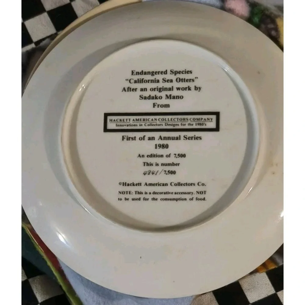 CALIFORNIA SEA OTTERS collector plate SADAKO MANO  Otter RARE‎